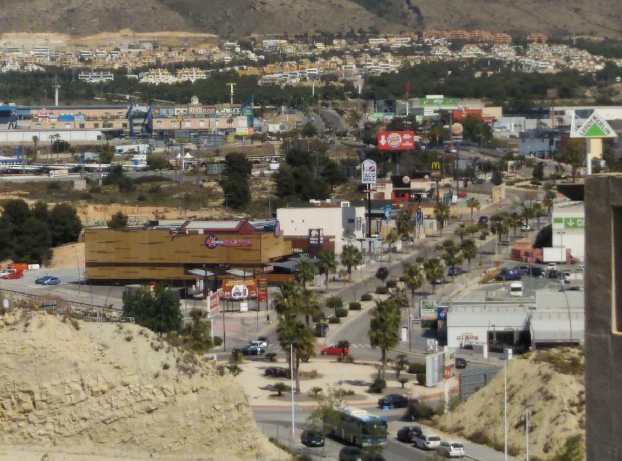 דירות קאלה דה פינסטראט Residencial Los Olivos מראה חיצוני תמונה